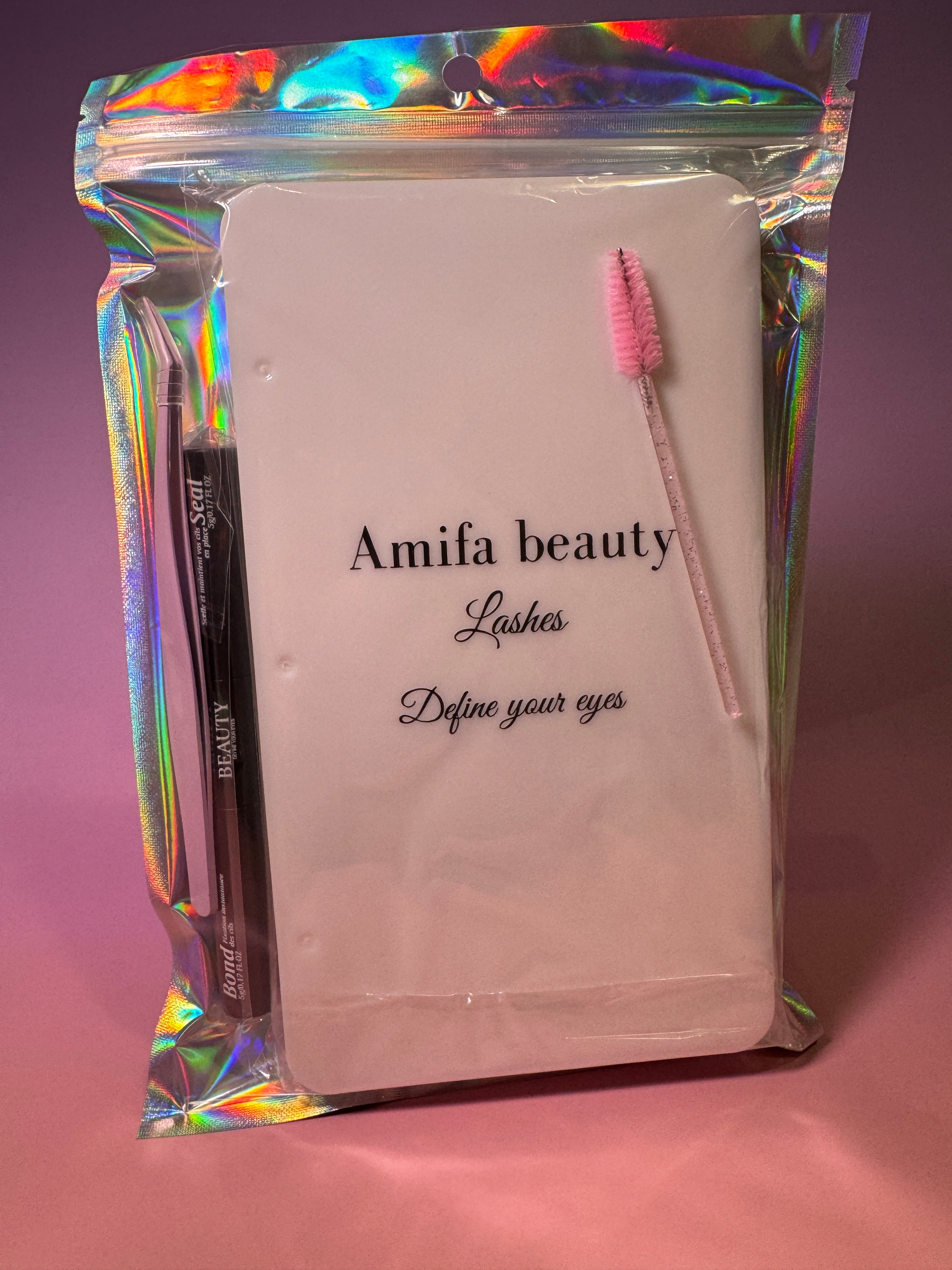 AMIFA LASHES BOOK